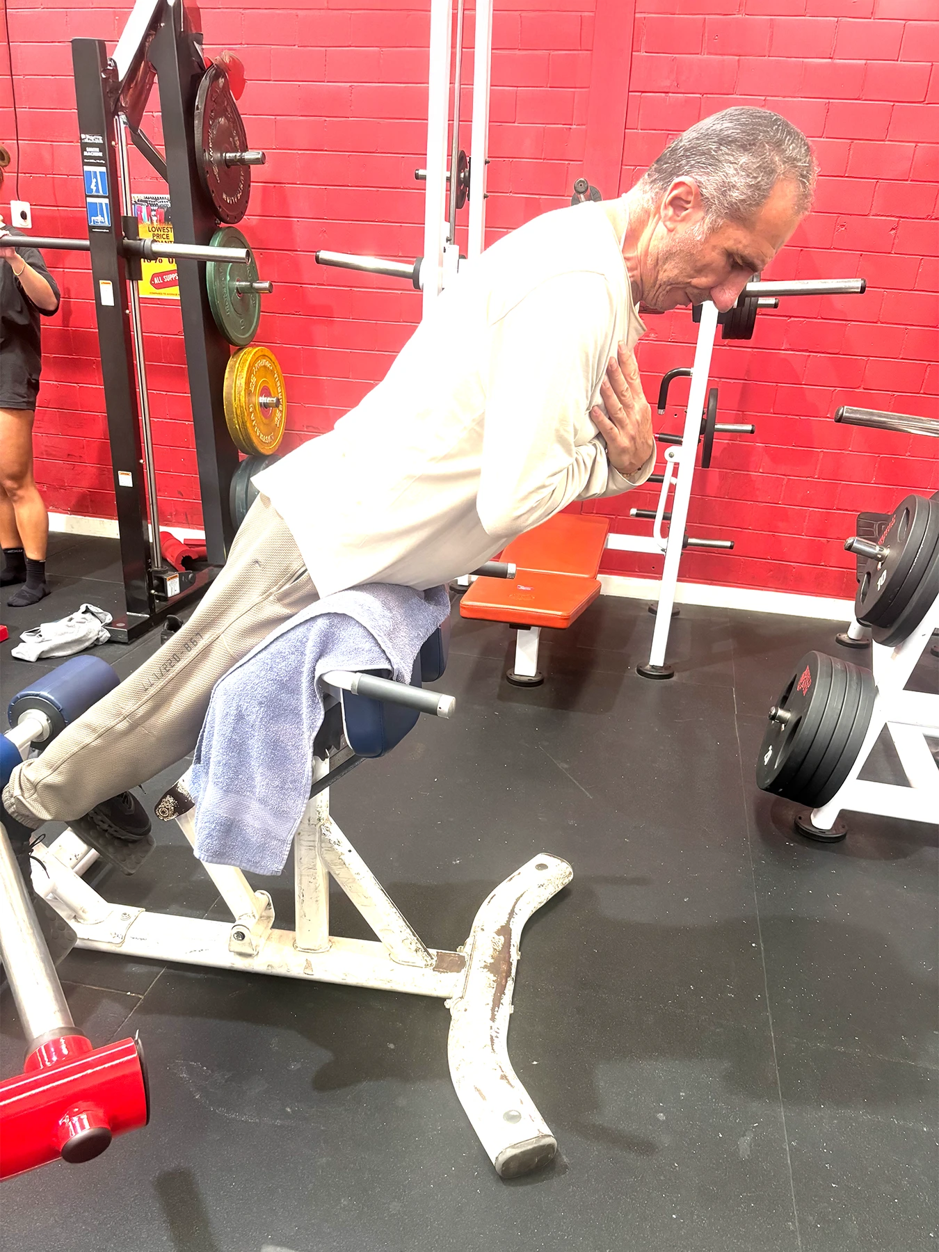 Patient at Sports and Spine Physiotherapy in Brookvale - Northern Beaches doing specific exercises for rehabilitation